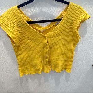 Yellow crop top 100% cotton size M